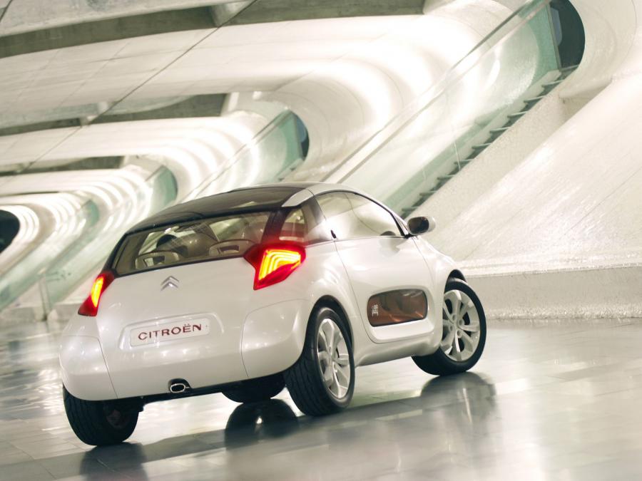  Citroen C-AirPlay Concept 2005 года  (фото 6 из 100)
